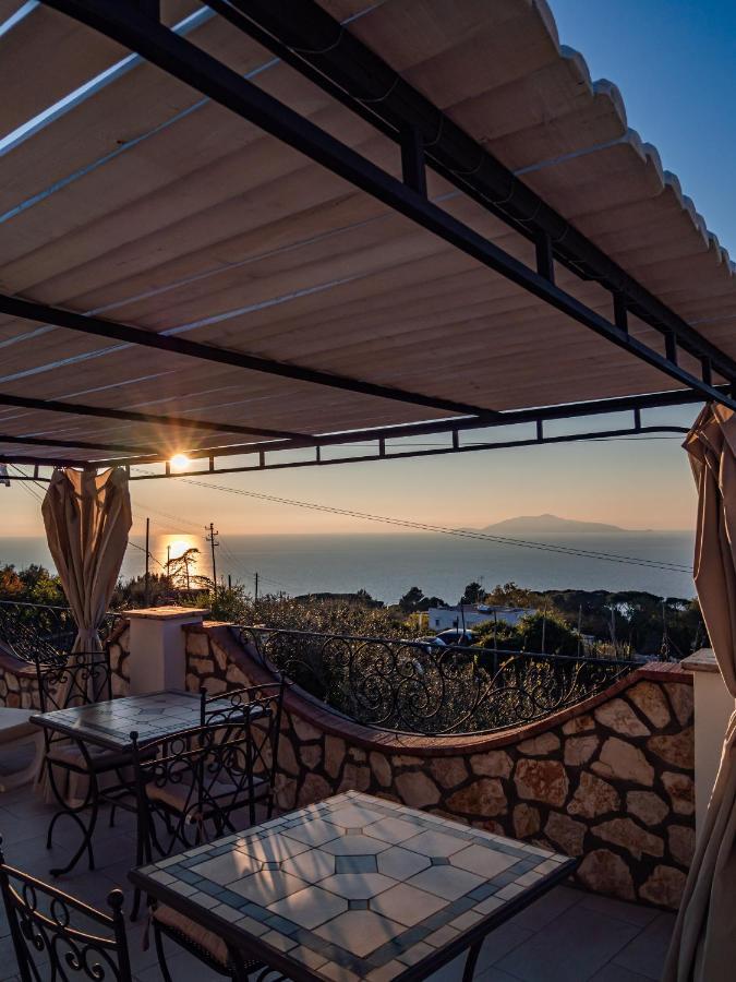 Casa Astra Bed & Breakfast Anacapri  Dış mekan fotoğraf