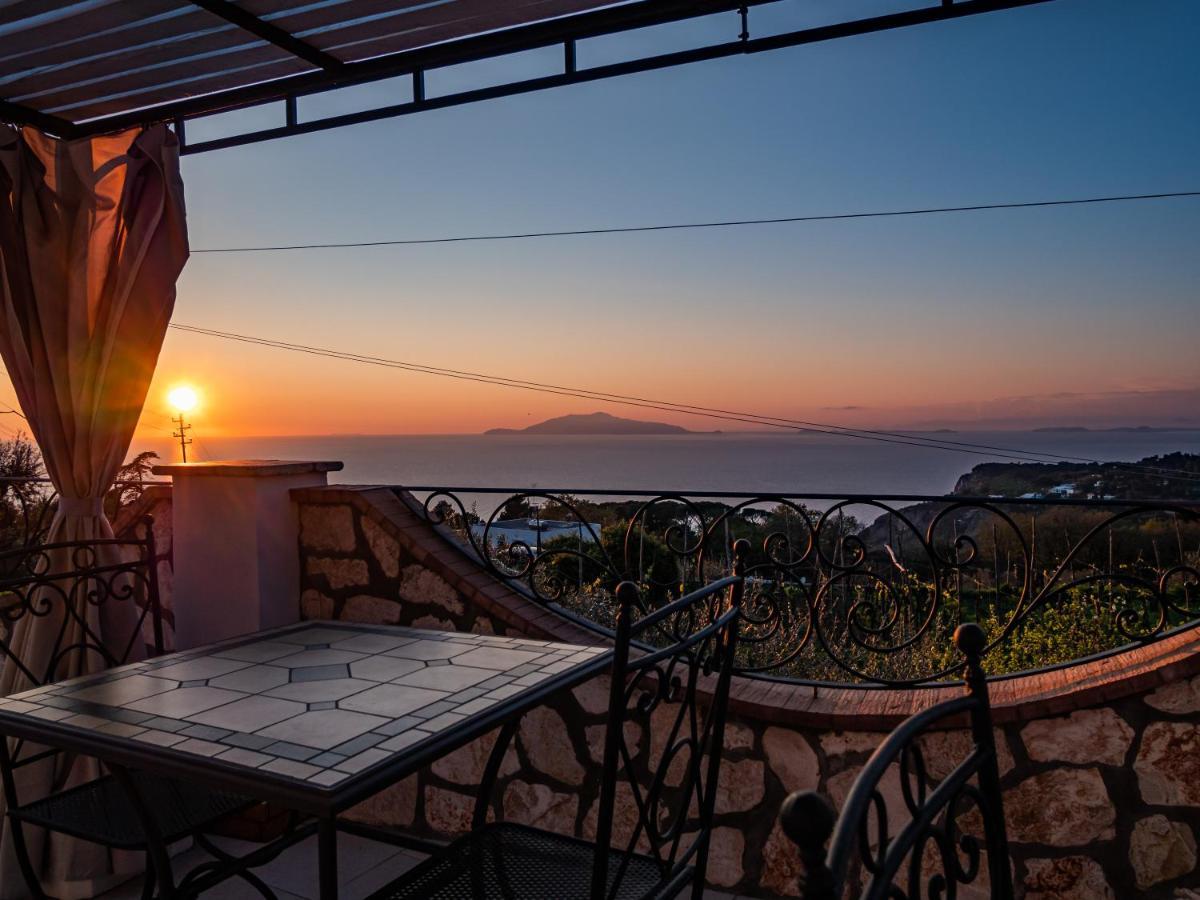 Casa Astra Bed & Breakfast Anacapri  Dış mekan fotoğraf