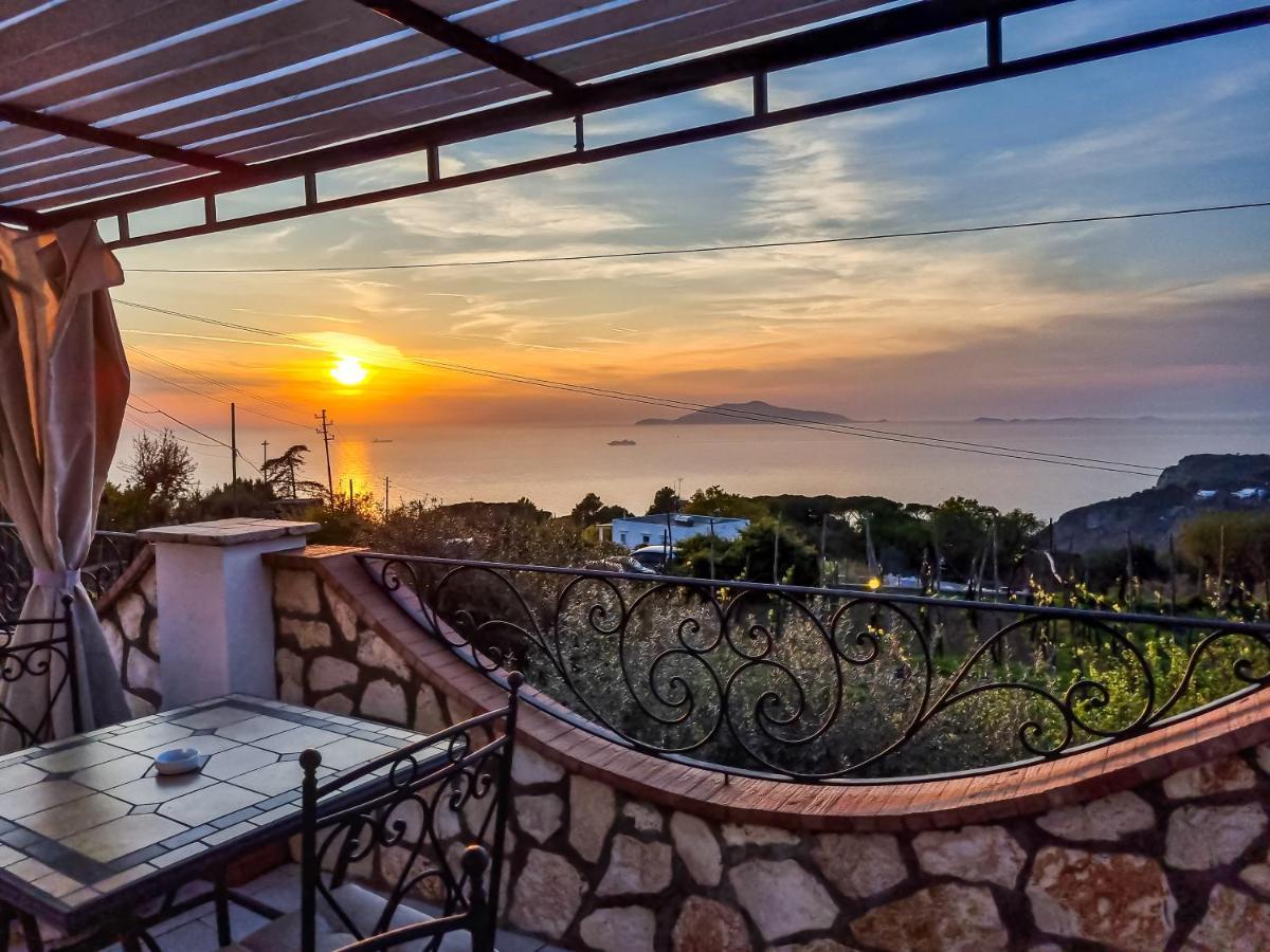 Casa Astra Bed & Breakfast Anacapri  Dış mekan fotoğraf