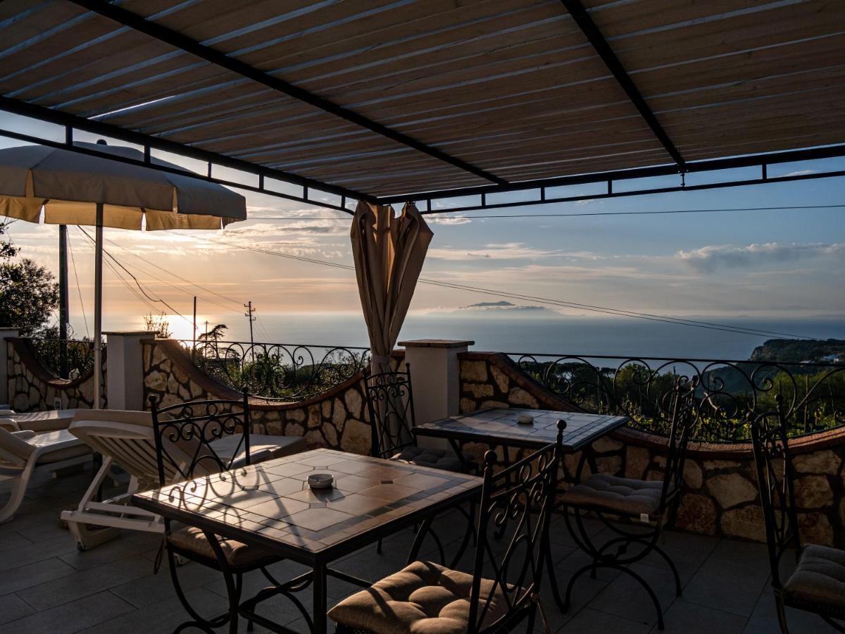Casa Astra Bed & Breakfast Anacapri  Dış mekan fotoğraf